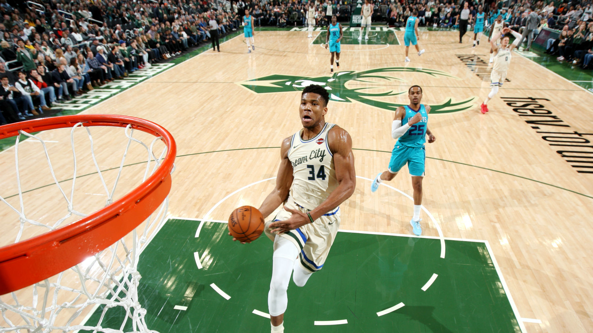 Giannis Antetokounmpo