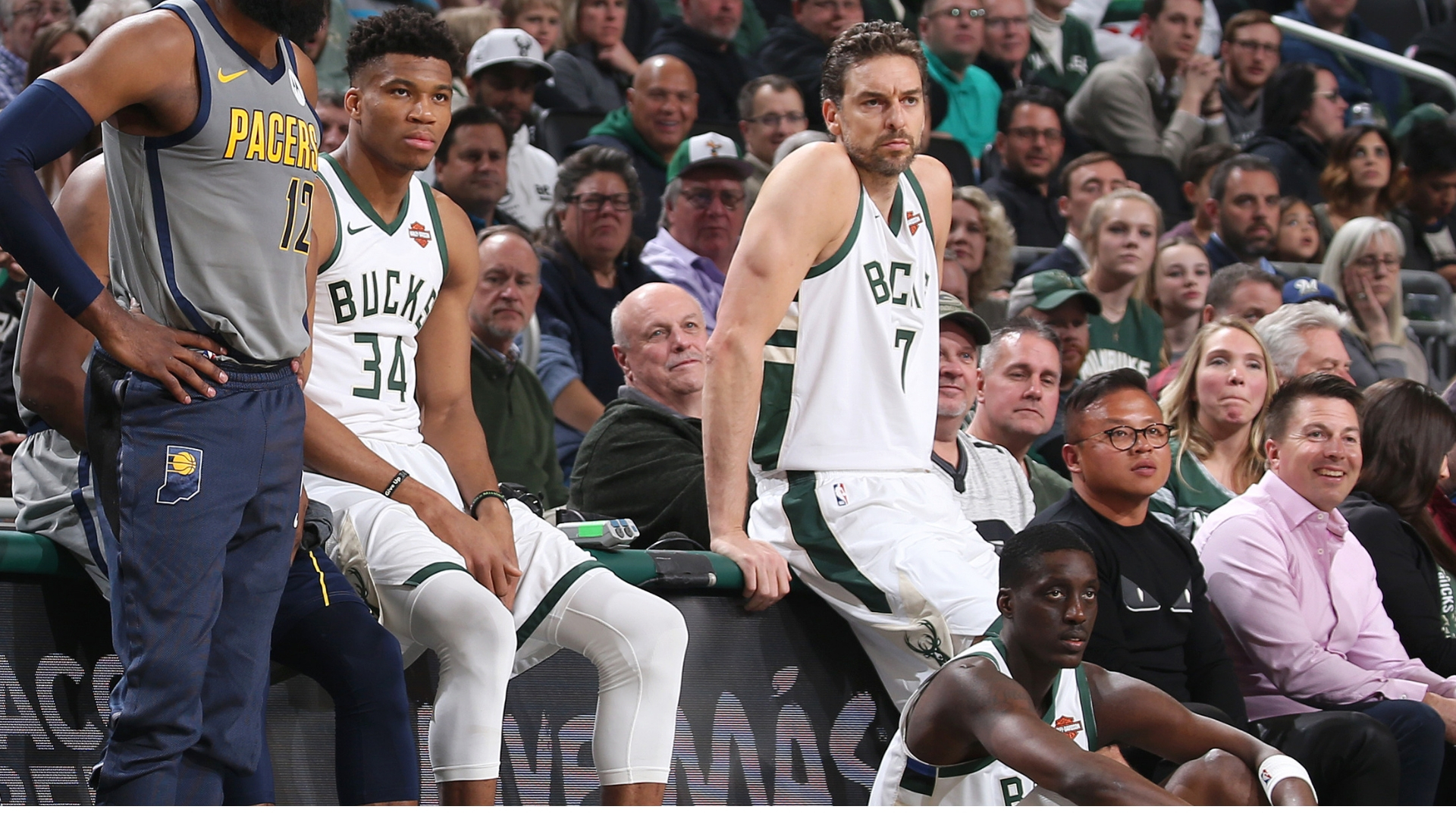 Giannis Antetokounmpo y Pau Gasol