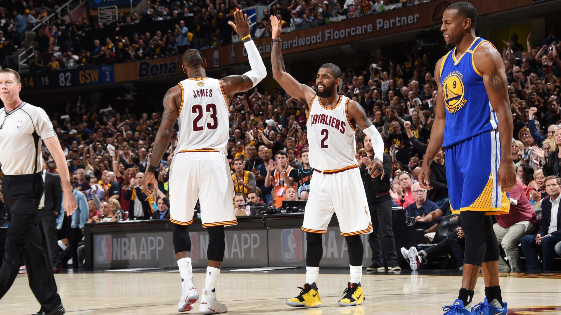 LeBron James y Kyrie Irving