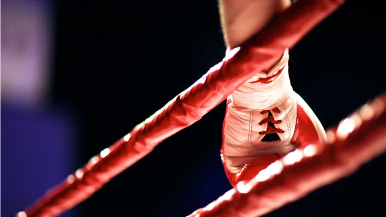 boxing-glove-shutterstock-ftr