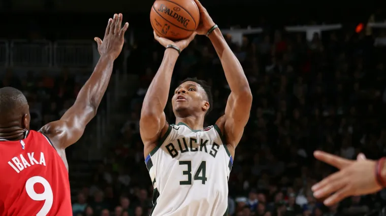 Giannis Antetokounmpo Milwaukee Bucks