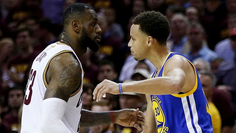 james-lebron-curry-stephen-122415-getty-ftr