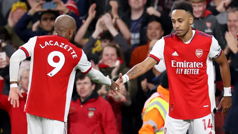 Alexandre Lacazette Pierre-Emerick Aubameyang Arsenal 2021-22