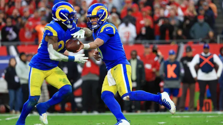 Matt Stafford Cam Akers 1-23 getty-ftr