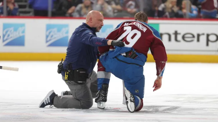 Nathan-MacKinnon-012622-Getty-FTR