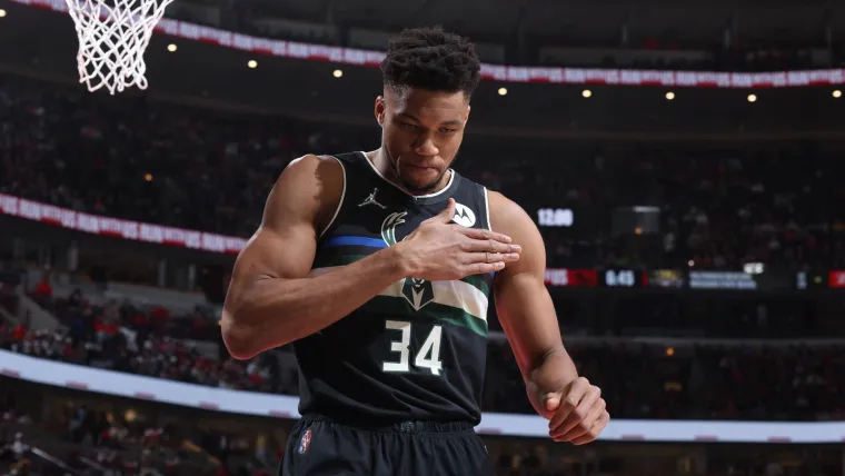 Giannis-Antetokounpo-03042022-Getty-FTR