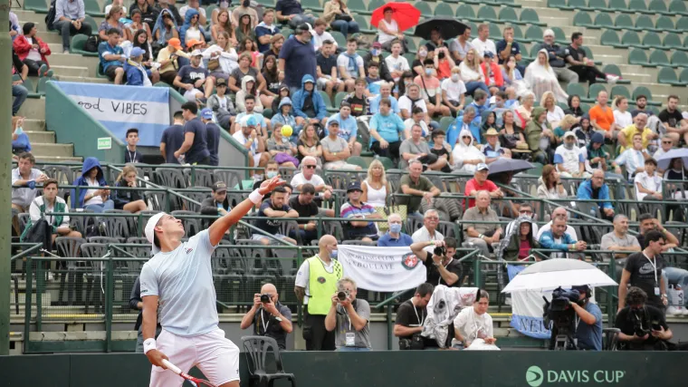 Sebastián Báez debuta en la Copa Davis