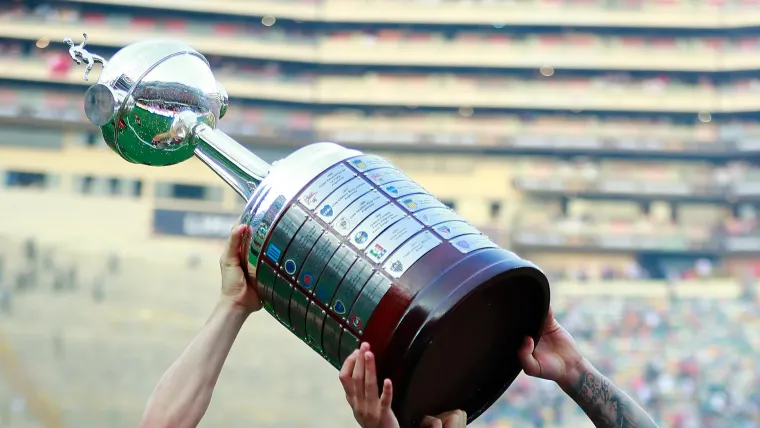 Copa Libertadores trophy