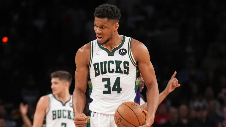 Giannis Antetokounmpo Milwaukee Bucks