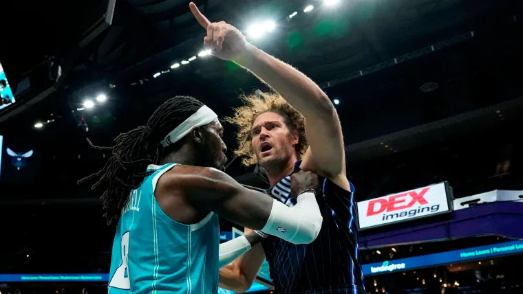 Robin Lopez Orlando Magic Montrezl Harrell Charlotte Hornets