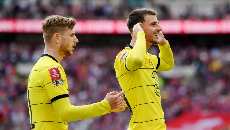 Timo Werner celebrates with Chelsea goalscorer Mason Mount