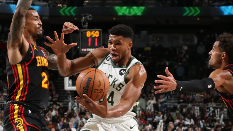 Giannis Antetokounmpo Milwaukee Bucks