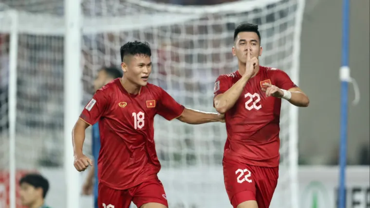 Tien Linh Tuan Hai Vietnam AFF Cup 011323