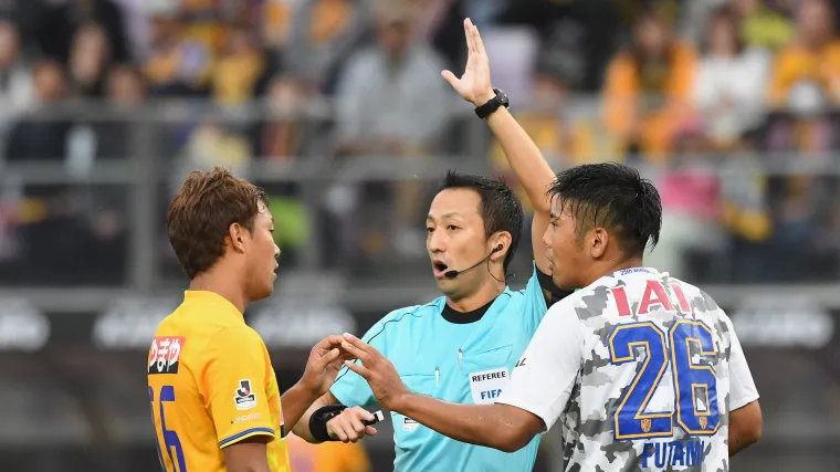 Jumpei Iida during the J.League J1 match between Vegalta Sendai and Shimizu S-Pulse at Yurtec Stadium Sendai on October 21, 2017