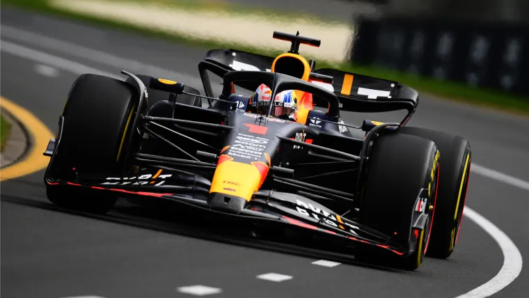 Max Verstappen driving at the Australian GP Q3