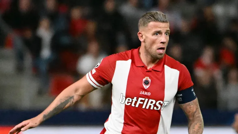 Toby Alderweireld Antwerp 102423