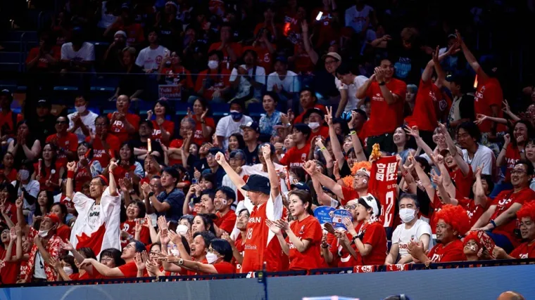 Japanese fans in Okinawa Arena FIBA World Cup