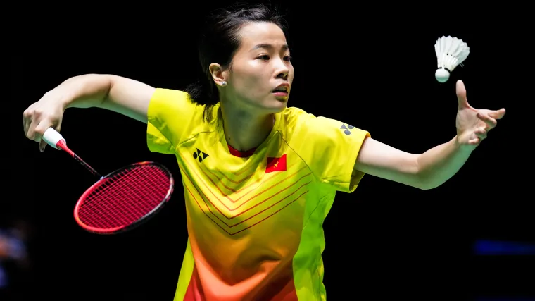 nguyen thuy linh badminton 102523