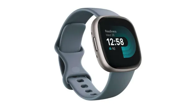 Fitbit Versa 4