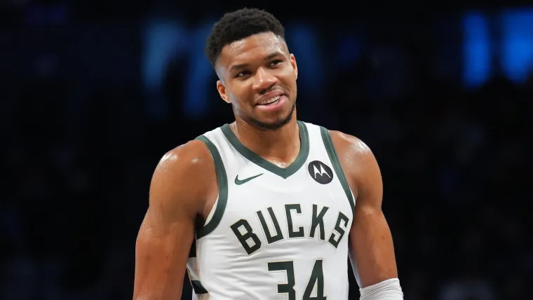 Giannis Antetokounmpo Milwaukee Bucks